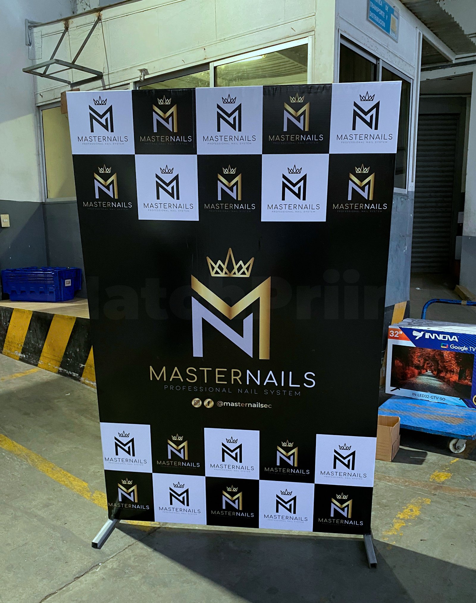 Backing - Master Nails