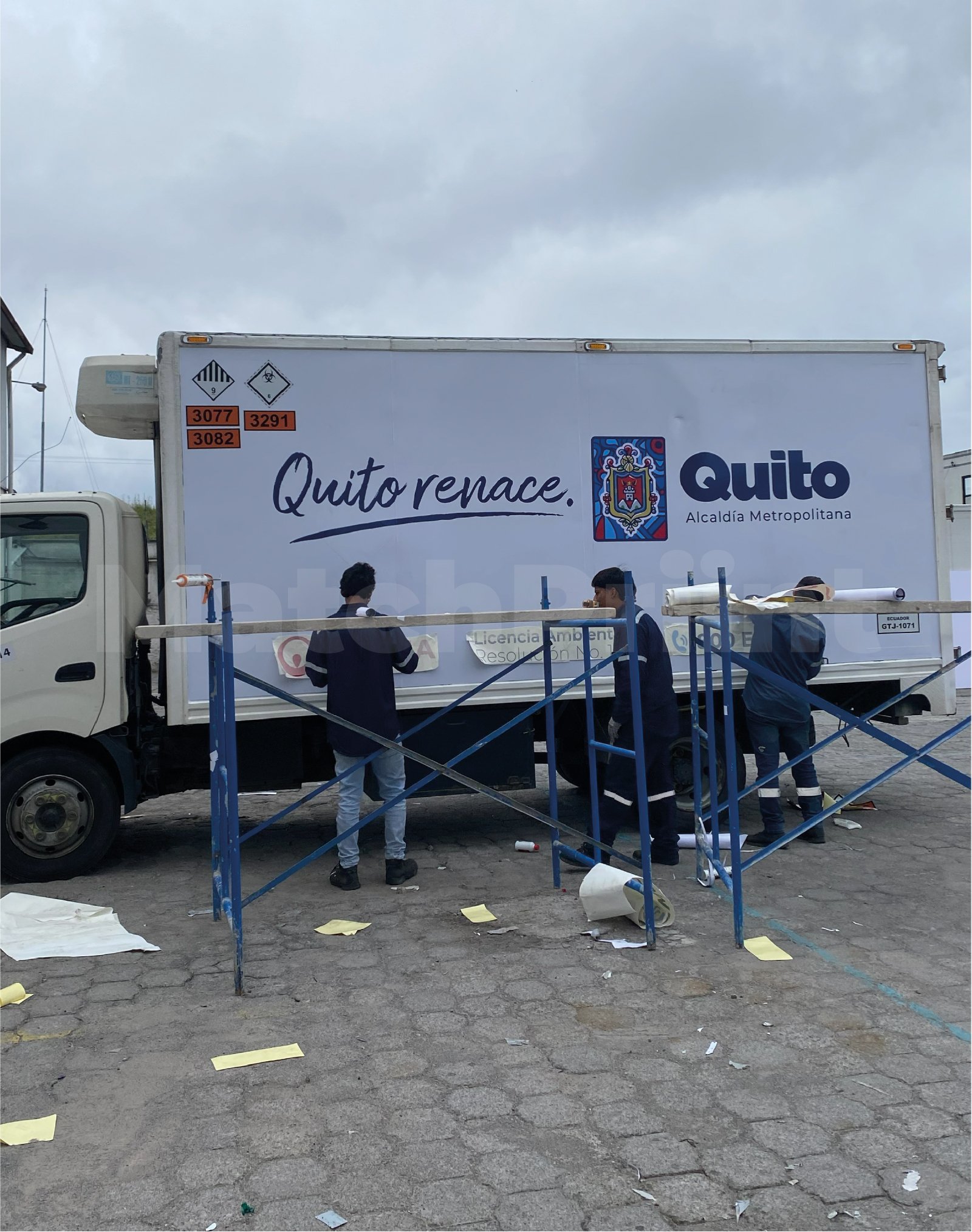 Brandeo Camiones - Municipio de Quito